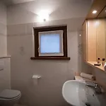 Casa Le Rondini 公寓