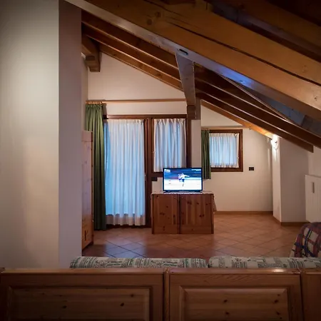 Casa Le Rondini アパート